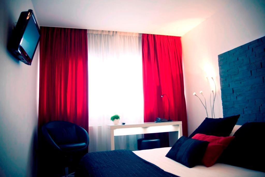 Dm Hotel Forbach Pokój zdjęcie